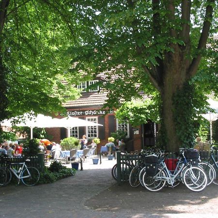 Klosterschaenke Hude Hotel Ferienwohnungen Restaurant Cafe Hude (Oldenburg) Exterior foto